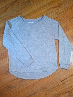 Live Love Lounge Karen Neuburger Gray Crew Neck Loungewear Size S